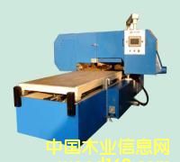 XCS1300T